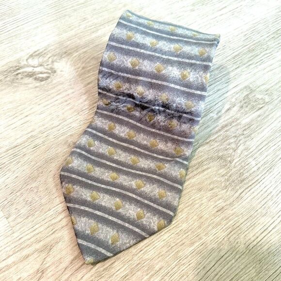 J. Ferrar Gray Striped Diamond Print Silk Neck Tie - Picture 1 of 5